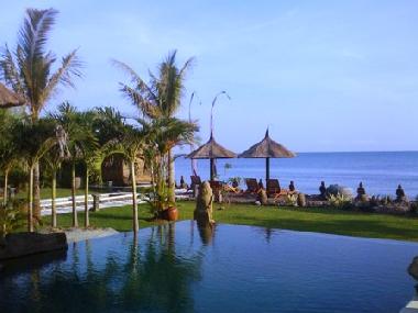 Maison de vacances �/en/au Lokapaksa (Bali)ou appartement ou maison de vacances