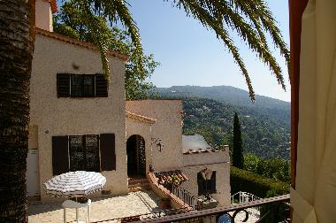 Maison de vacances �/en/au CABRIS (Alpes-Maritimes)ou appartement ou maison de vacances