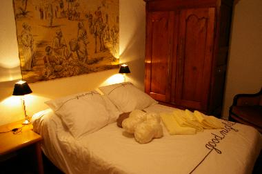 Maison de vacances �/en/au CABRIS (Alpes-Maritimes)ou appartement ou maison de vacances