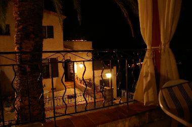 Maison de vacances �/en/au CABRIS (Alpes-Maritimes)ou appartement ou maison de vacances