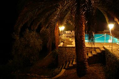 Maison de vacances �/en/au CABRIS (Alpes-Maritimes)ou appartement ou maison de vacances