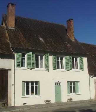 Maison de vacances �/en/au St Germain les Belles (Haute-Vienne)ou appartement ou maison de vacances