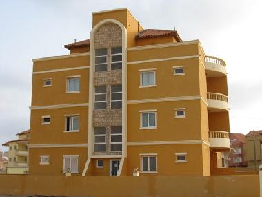 Maison de vacances �/en/au PRAIA ANTONIO SOUSA (Sal)ou appartement ou maison de vacances