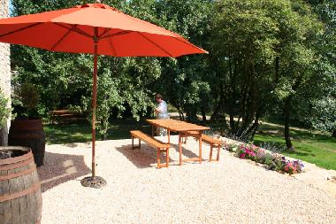 Maison de vacances /en/au BOUZIC (Dordogne)ou appartement ou maison de vacances