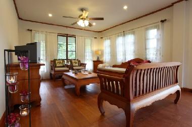 Maison de vacances /en/au Prachinburi (Prachin Buri)ou appartement ou maison de vacances