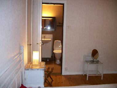 vue chambre � coucher principale vers salle de bain au premi�re 