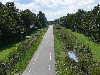 Maison de vacances /en/au Bruinisse (Zeeland)ou appartement ou maison de vacances