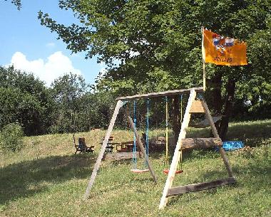 Maison de vacances �/en/au Bernartice (Kralovehradecky Kraj)ou appartement ou maison de vacances