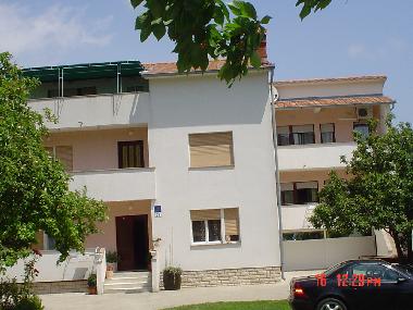 Maison de vacances �/en/au Insel-Rab (Primorsko-Goranska)ou appartement ou maison de vacances