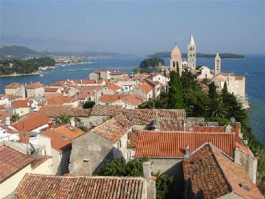 Maison de vacances �/en/au Insel-Rab (Primorsko-Goranska)ou appartement ou maison de vacances