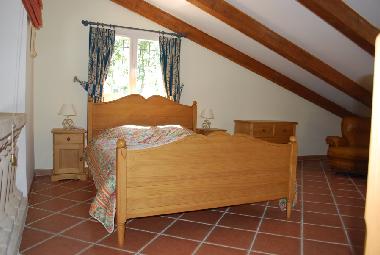 Maison de vacances �/en/au ARTIGNOSC SUR VERDON (Var)ou appartement ou maison de vacances