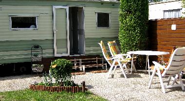 Caravane  �/en/au Bruinisse (Zeeland)ou appartement ou maison de vacances