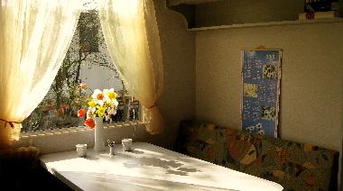 Caravane  �/en/au Bruinisse (Zeeland)ou appartement ou maison de vacances