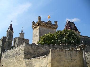 Appartement de vacances /en/au Uzes (Gard)ou appartement ou maison de vacances