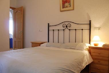 Maison de vacances /en/au ALCAUCIN (Mlaga)ou appartement ou maison de vacances