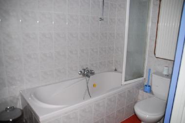 Maison de vacances /en/au Falisolle (Wallonia)ou appartement ou maison de vacances