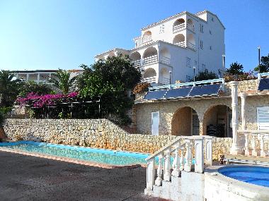 Chambre avec petit d�jeuner �/en/au Lile Pag Novalja  (Licko-Senjska)ou appartement ou maison de vacances