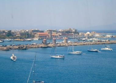 Maison de vacances �/en/au Rhodes  (Dodekanisos)ou appartement ou maison de vacances