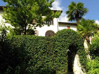 Maison de vacances /en/au Mezzegra (Como)ou appartement ou maison de vacances