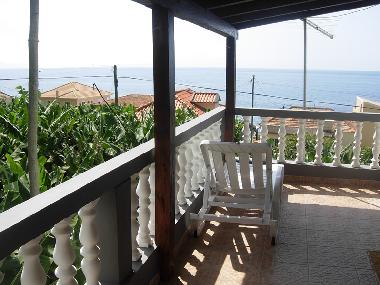 Maison de vacances �/en/au paul do mar (Madeira)ou appartement ou maison de vacances