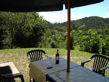 Maison de vacances �/en/au Montemagno (Lucca)ou appartement ou maison de vacances