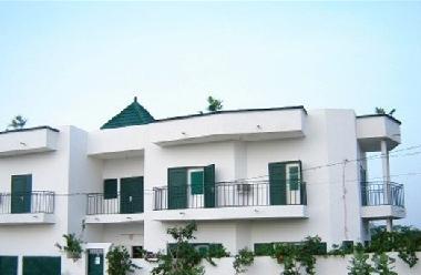 Maison de vacances �/en/au mbour (Thies)ou appartement ou maison de vacances
