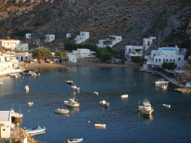 Appartement de vacances /en/au Herronisos (Kyklades)ou appartement ou maison de vacances