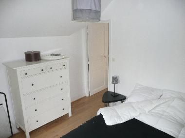 Maison de vacances /en/au LA VARENNE ST HILAIRE (Val-de-Marne)ou appartement ou maison de vacances