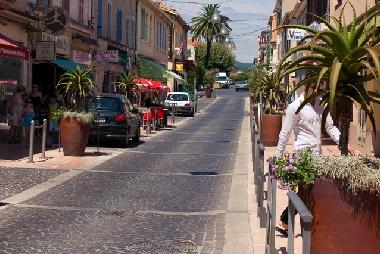 Appartement de vacances �/en/au La Londe les Maures (Var)ou appartement ou maison de vacances