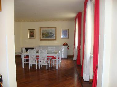Chambre avec petit d�jeuner �/en/au Bologna (Bologna)ou appartement ou maison de vacances