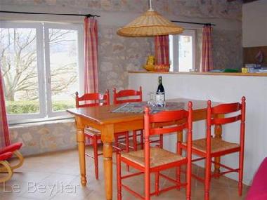 Maison de vacances �/en/au Grane (Dr�me)ou appartement ou maison de vacances