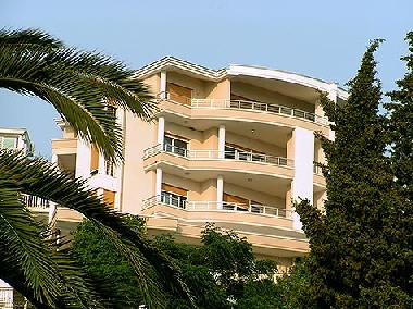 Chambre avec petit d�jeuner �/en/au Ulcinj (Mont�n�gro)ou appartement ou maison de vacances