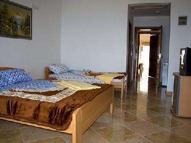Chambre avec petit d�jeuner �/en/au Ulcinj (Mont�n�gro)ou appartement ou maison de vacances