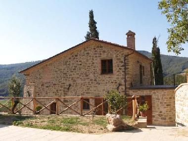 Maison de vacances �/en/au Morra (Perugia)ou appartement ou maison de vacances