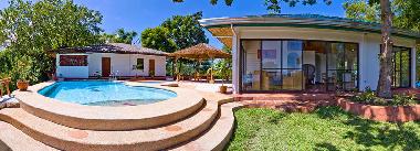 Maison de vacances �/en/au Puerto Galera (Mindoro Oriental)ou appartement ou maison de vacances