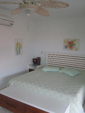 Maison de vacances �/en/au Mata de S�o Jo�o (Bahia)ou appartement ou maison de vacances