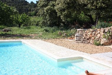 Maison de vacances �/en/au Le Barroux (Vaucluse)ou appartement ou maison de vacances