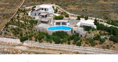 Maison de vacances �/en/au Paros (Kyklades)ou appartement ou maison de vacances