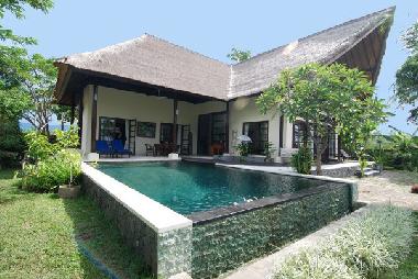 Maison de vacances �/en/au Dencarik (Bali)ou appartement ou maison de vacances