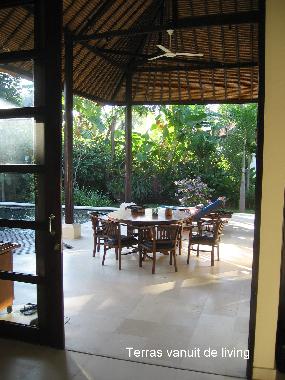 Maison de vacances �/en/au Dencarik (Bali)ou appartement ou maison de vacances