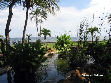 Maison de vacances �/en/au Dencarik (Bali)ou appartement ou maison de vacances