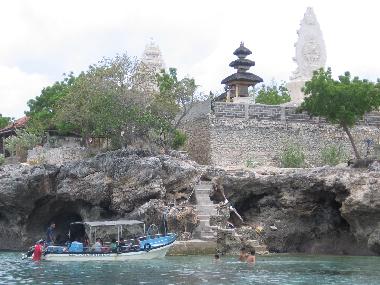 Maison de vacances �/en/au Dencarik (Bali)ou appartement ou maison de vacances