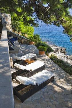 Maison de vacances �/en/au Sumartin Brac (Splitsko-Dalmatinska)ou appartement ou maison de vacances