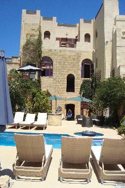 Chambre avec petit d�jeuner �/en/au Qala (Malte)ou appartement ou maison de vacances