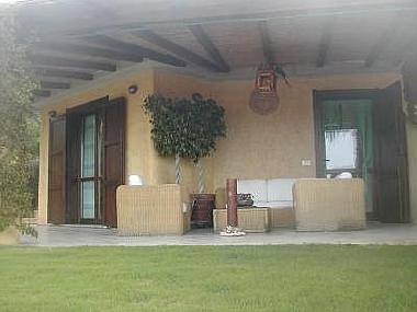 Maison de vacances /en/au Chia - Domus de Maria (Cagliari)ou appartement ou maison de vacances