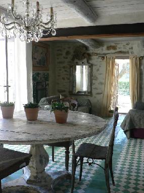 Maison de vacances /en/au Ales (Gard)ou appartement ou maison de vacances