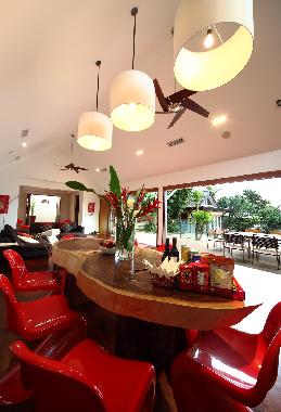 Maison de vacances �/en/au Kata (Phuket)ou appartement ou maison de vacances