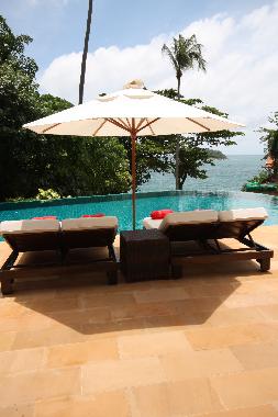 Maison de vacances �/en/au Kata (Phuket)ou appartement ou maison de vacances