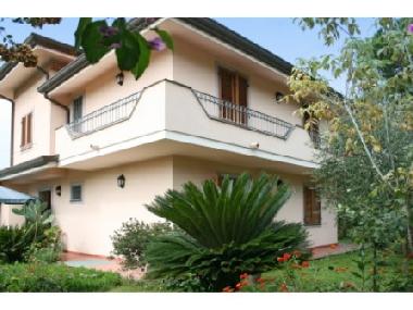 Maison de vacances �/en/au Forte dei Marmi (Lucca)ou appartement ou maison de vacances