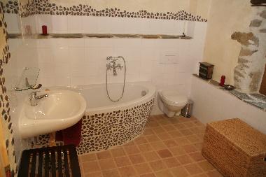 Une salle de bains (grange)